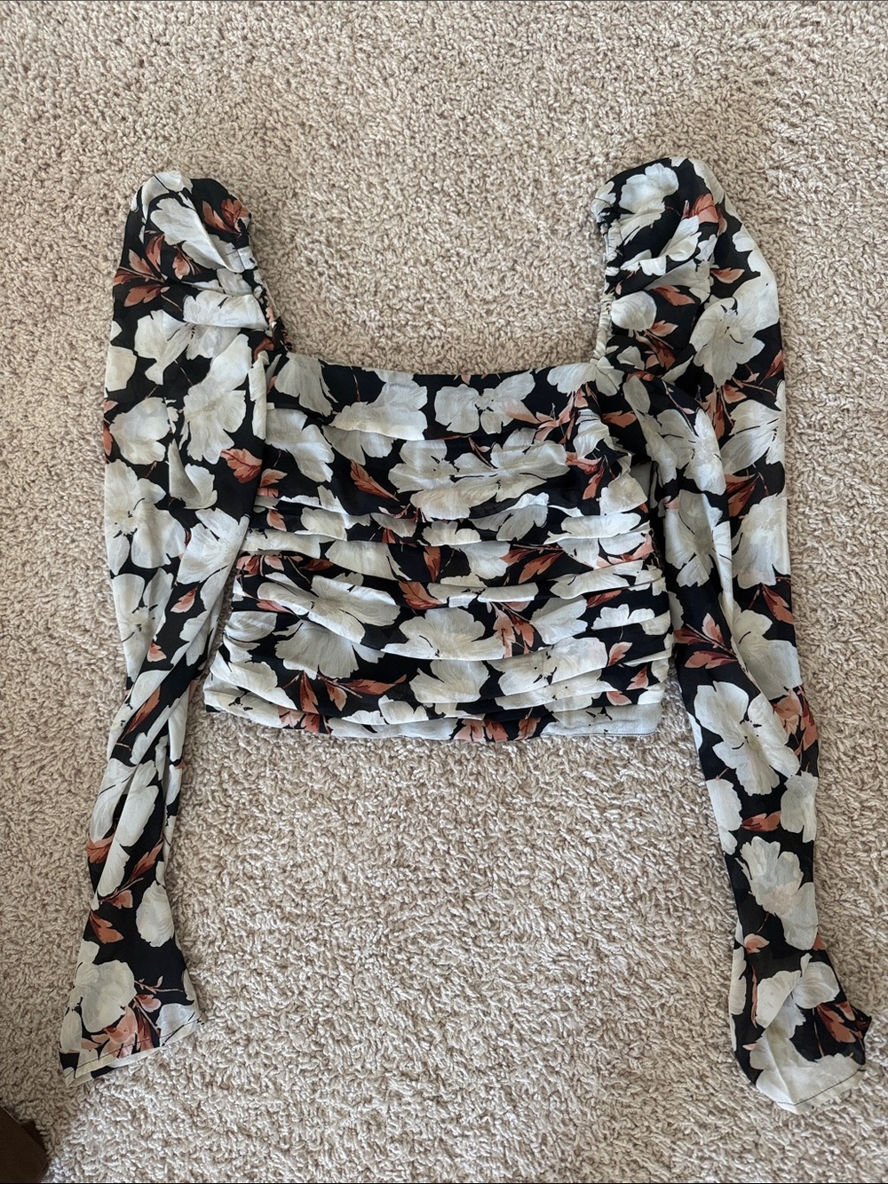 Abercrombie & Fitch Black Floral Square-Neck Puff Sleeve Crop Top
